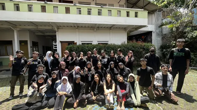 Studi Korelasi Antara Keaktifan dalam Organisasi OSIS Di SMK