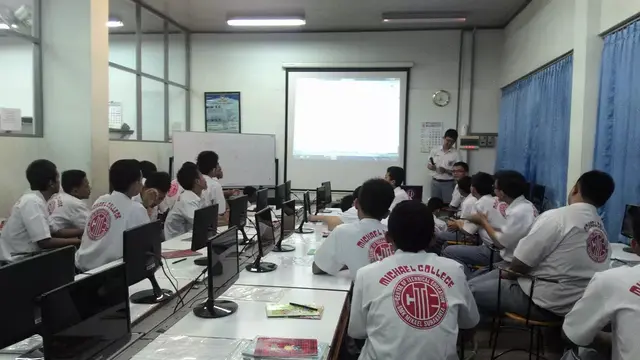 Sekolah Vokasi Terbaik di Solo