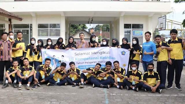 Manfaat Mengikuti Kompetisi Keahlian bagi Siswa SMK